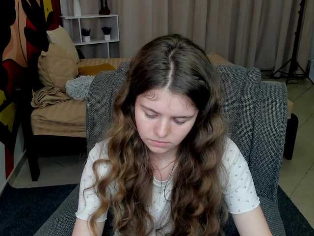 Lilith-BloomX live cam preview