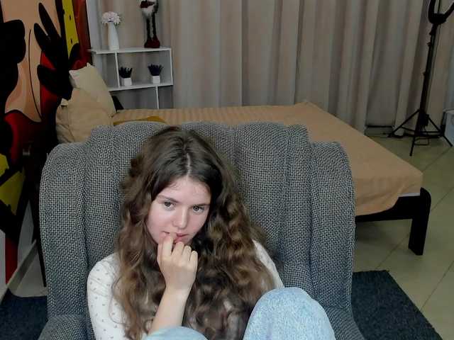 Lilith-BloomX live cam preview