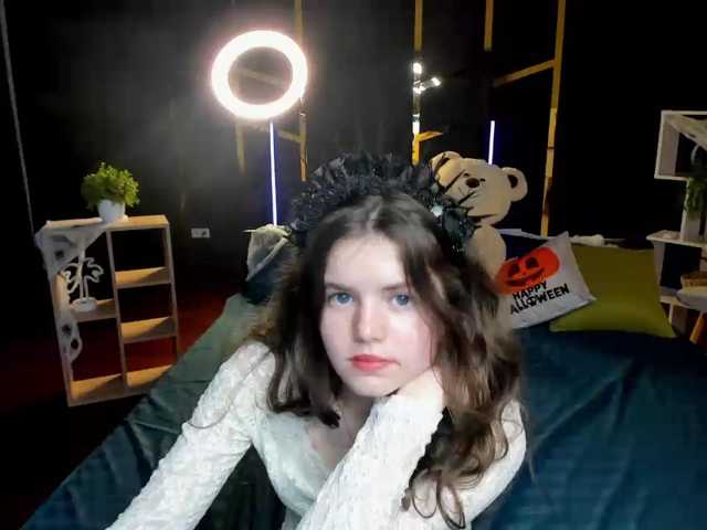 Lilith-BloomX live cam on BongaCams