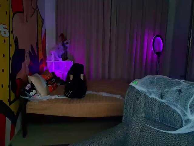 Lilith-BloomX live cam on BongaCams