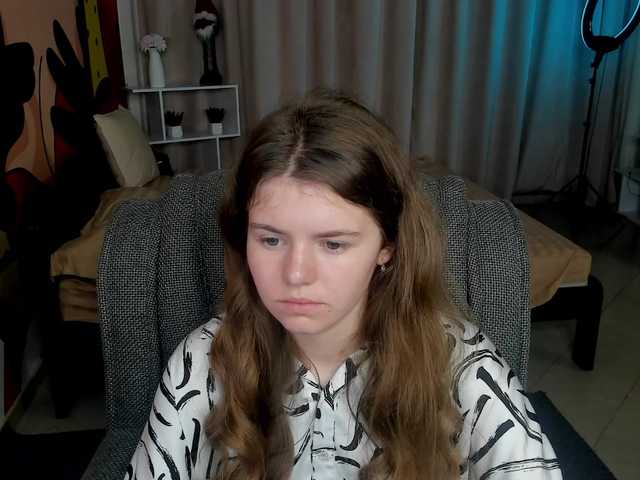 Lilith-BloomX live cam preview
