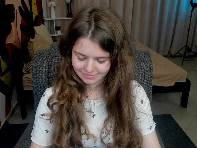 Lilith-BloomX live cam preview