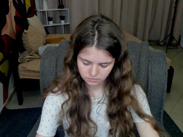 Lilith-BloomX live cam preview