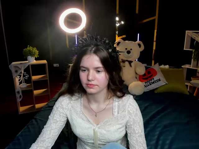 Lilith-BloomX live cam on BongaCams