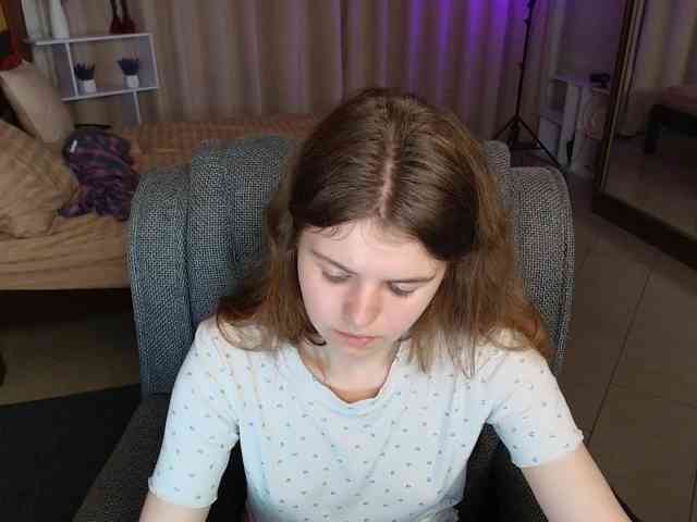 Lilith-BloomX webcam