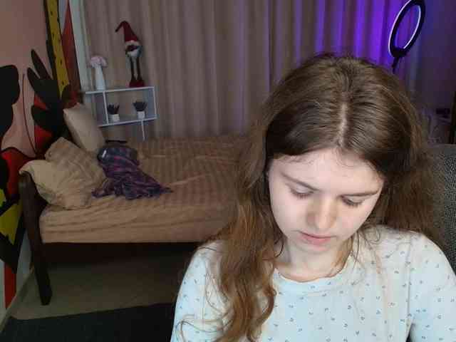 Lilith-BloomX webcam