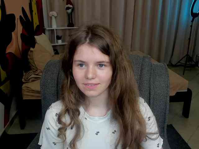 Lilith-BloomX webcam