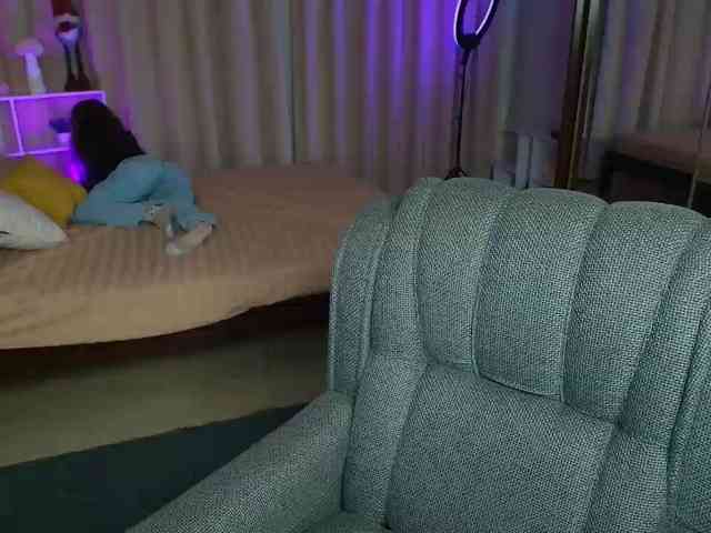 Lilith-BloomX webcam