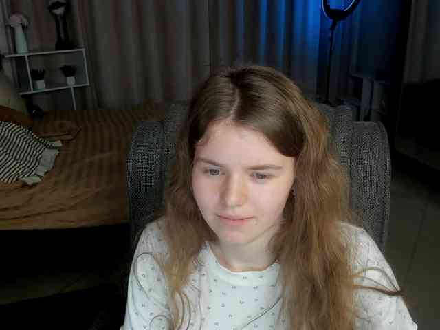 lilith-bloomx's live room