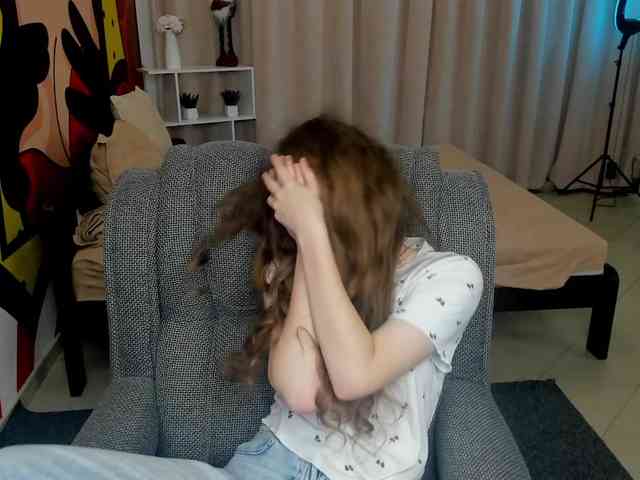 Lilith-BloomX webcam