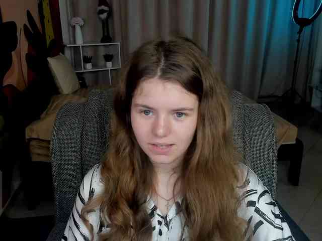 Lilith-BloomX webcam