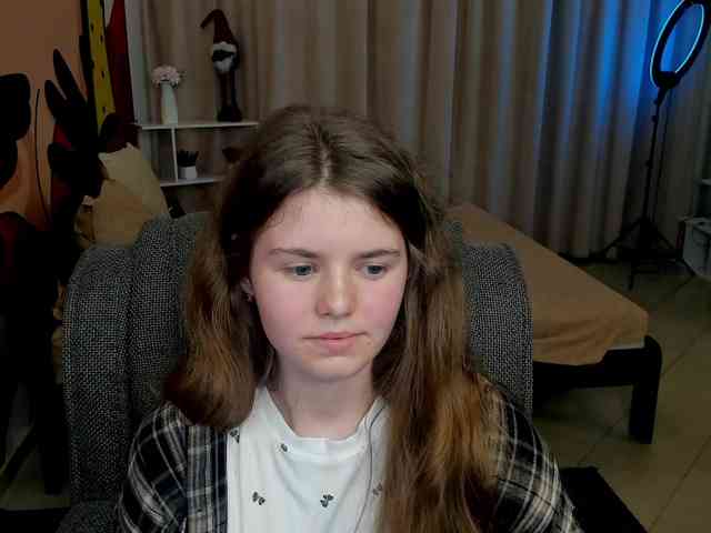 Lilith-BloomX webcam