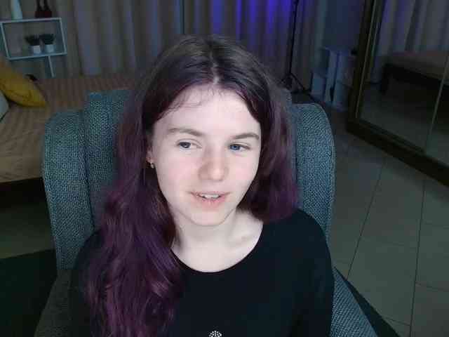 Lilith-BloomX webcam