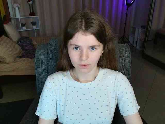 Lilith-BloomX webcam