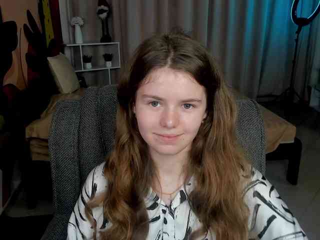 Lilith-BloomX webcam