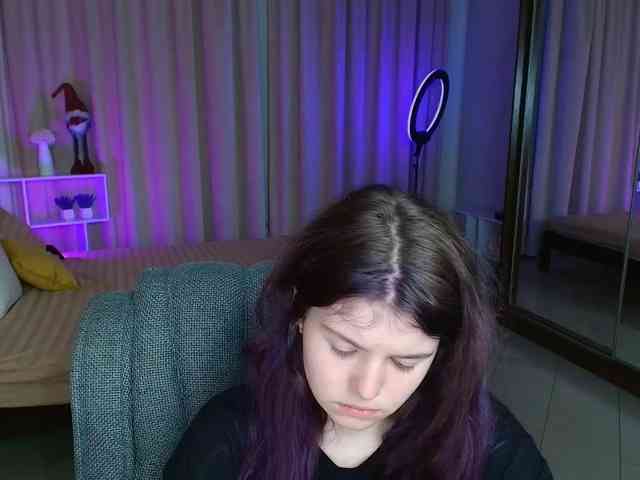 Lilith-BloomX webcam