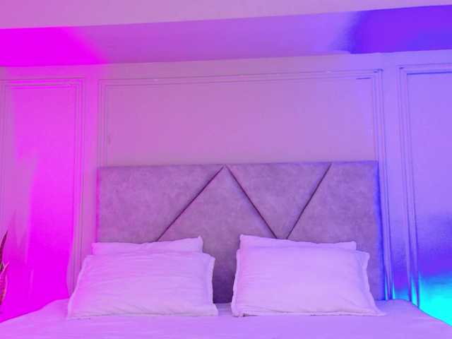 CloeeMiller live cam on BongaCams