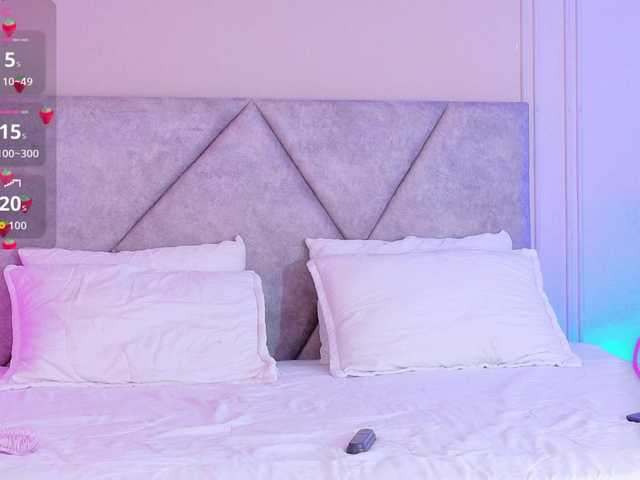 CloeeMiller live cam on BongaCams