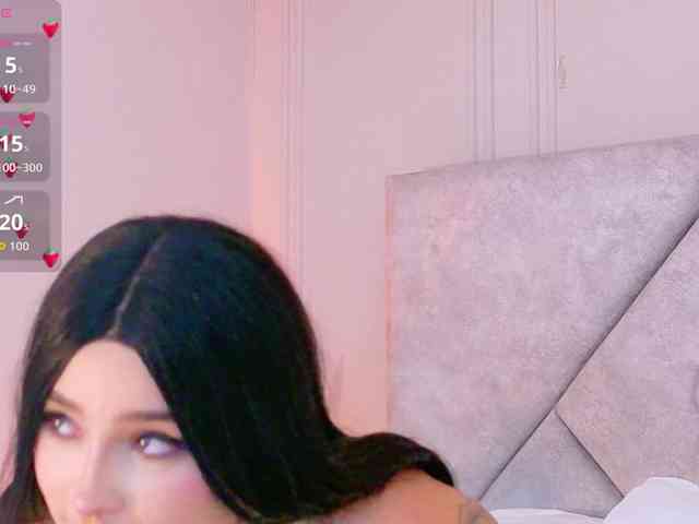 CloeeMiller webcam