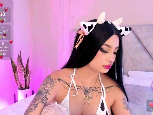 CloeeMiller webcam