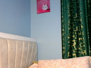 Pinkslut25 Porn Show