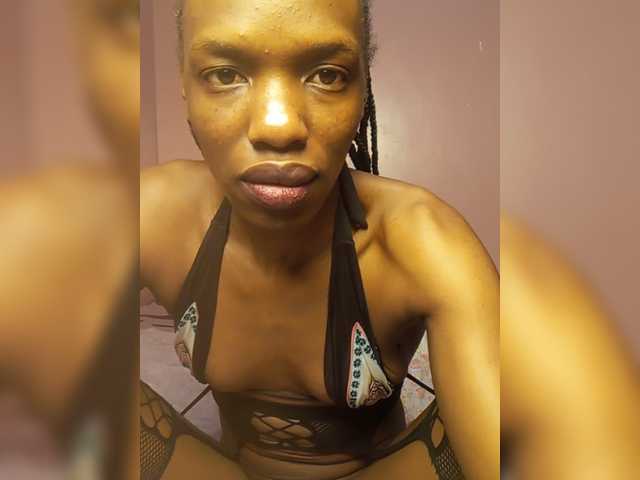 Pinkslut25 live cam on BongaCams