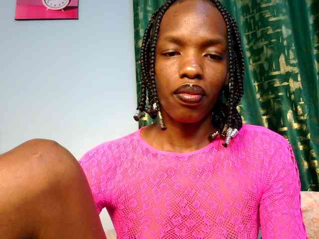 Pinkslut25 webcam
