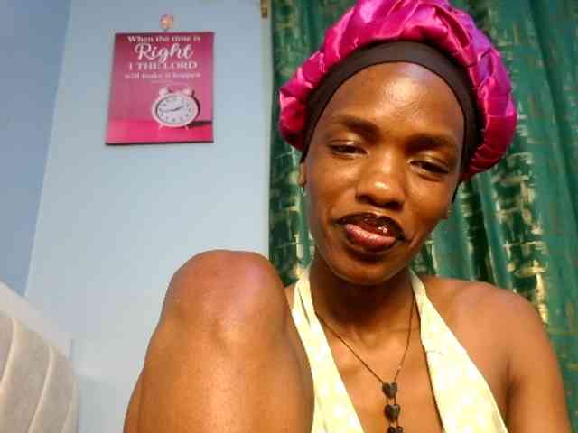 Pinkslut25 webcam