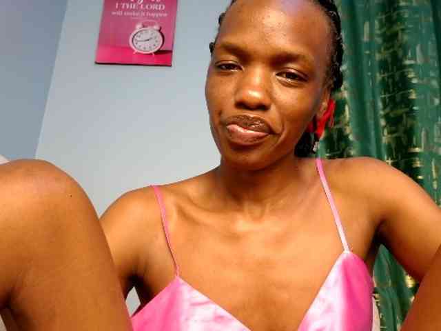 Pinkslut25 webcam