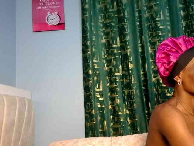 Pinkslut25 webcam
