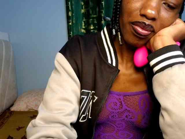 Pinkslut25 webcam