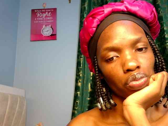 Pinkslut25 webcam