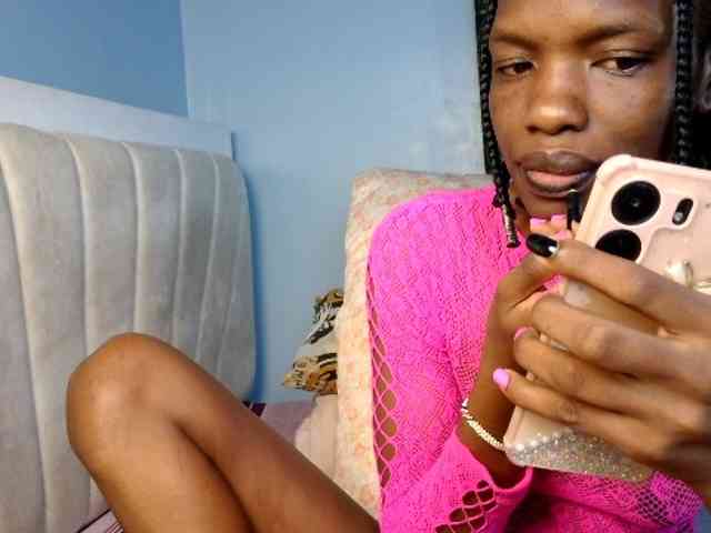 Pinkslut25 webcam