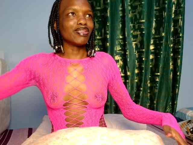 Pinkslut25 webcam