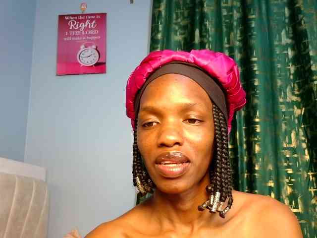 Pinkslut25 webcam