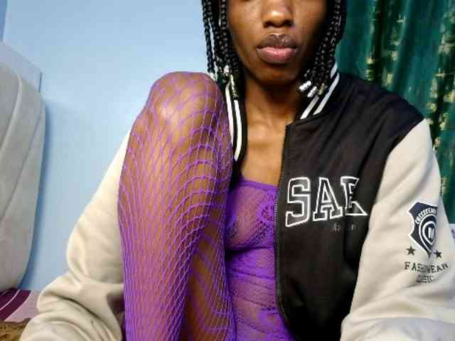 Pinkslut25 webcam