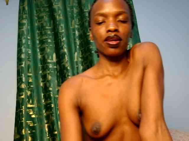 Pinkslut25 webcam