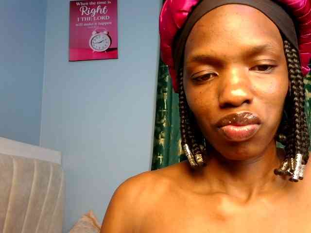 Pinkslut25 webcam