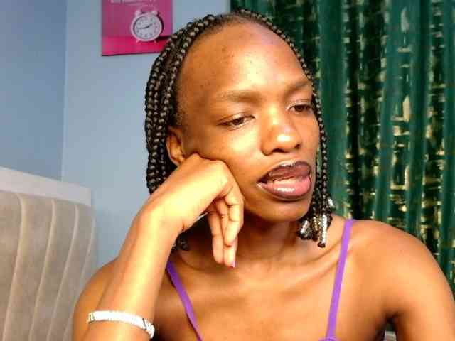 Pinkslut25 webcam