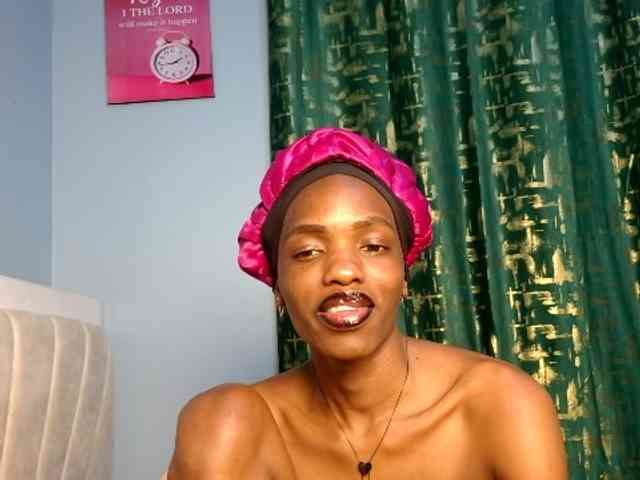 Pinkslut25 webcam