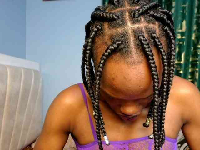 Pinkslut25 webcam