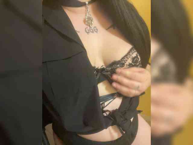 Maya999 webcam