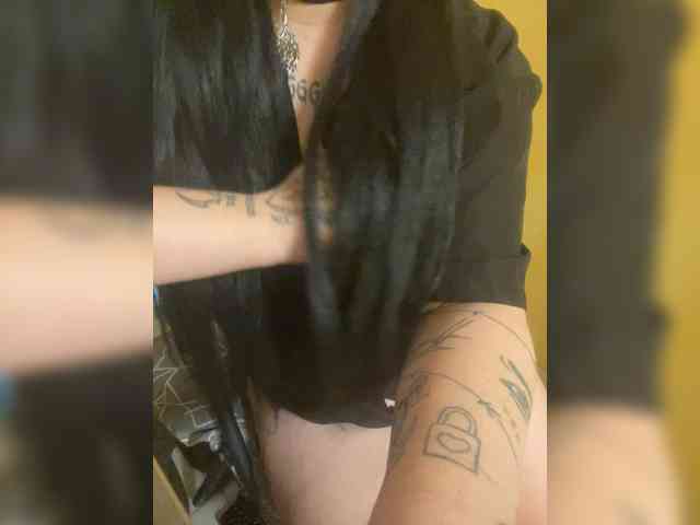 Maya999 webcam