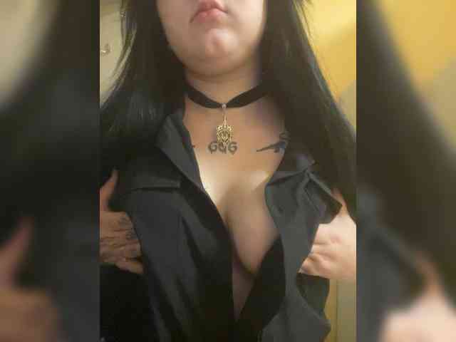 Maya999 webcam