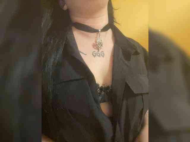 Maya999 webcam