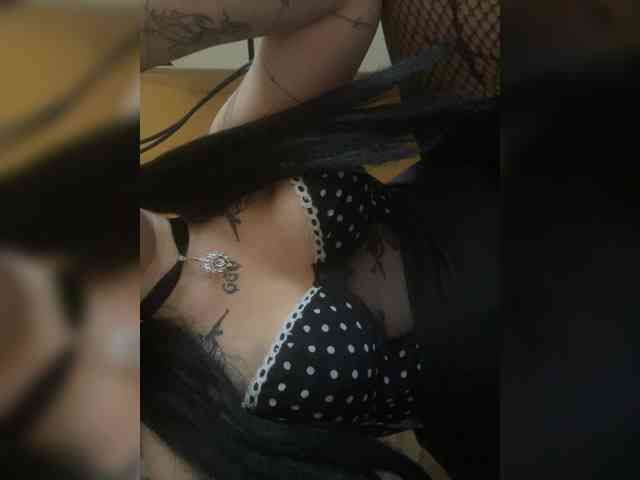 Maya999 webcam