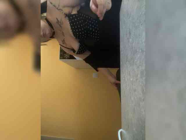 Maya999 webcam