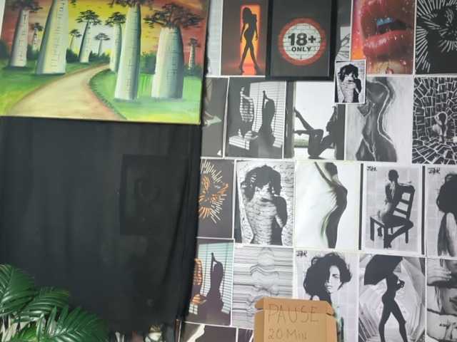 Nathascha live cam on BongaCams