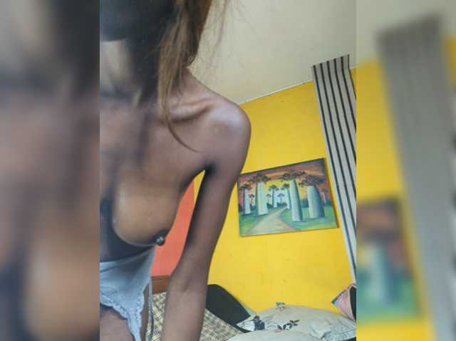 Nathascha live cam on BongaCams