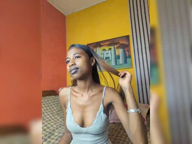 Nathascha live cam on BongaCams